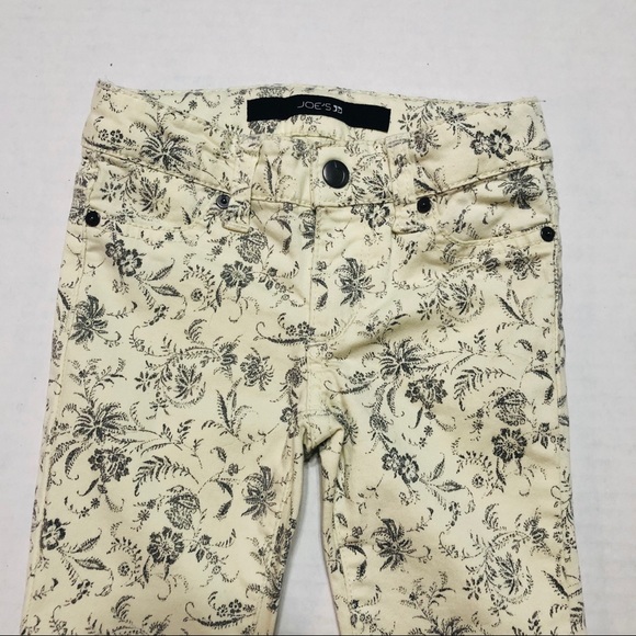 Girl’s Joe’s Jeans Yellow Floral Print Pants - Picture 7 of 8
